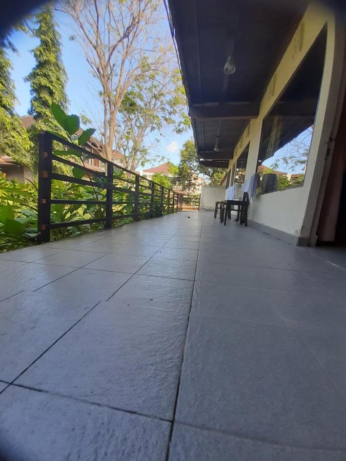 Puri Kutat Lestari Hotel Sanur  Bagian luar foto