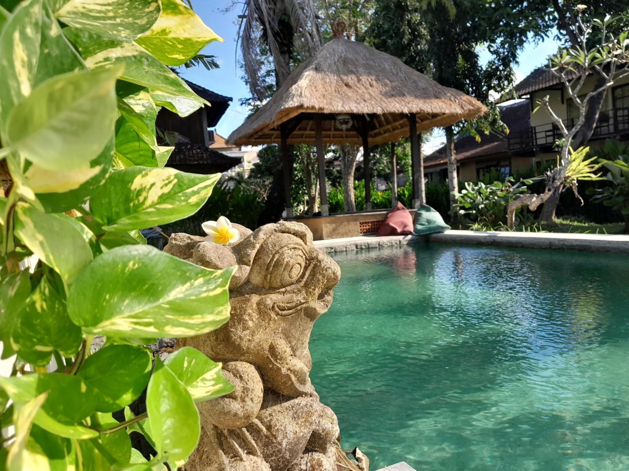 Puri Kutat Lestari Hotel Sanur  Bagian luar foto