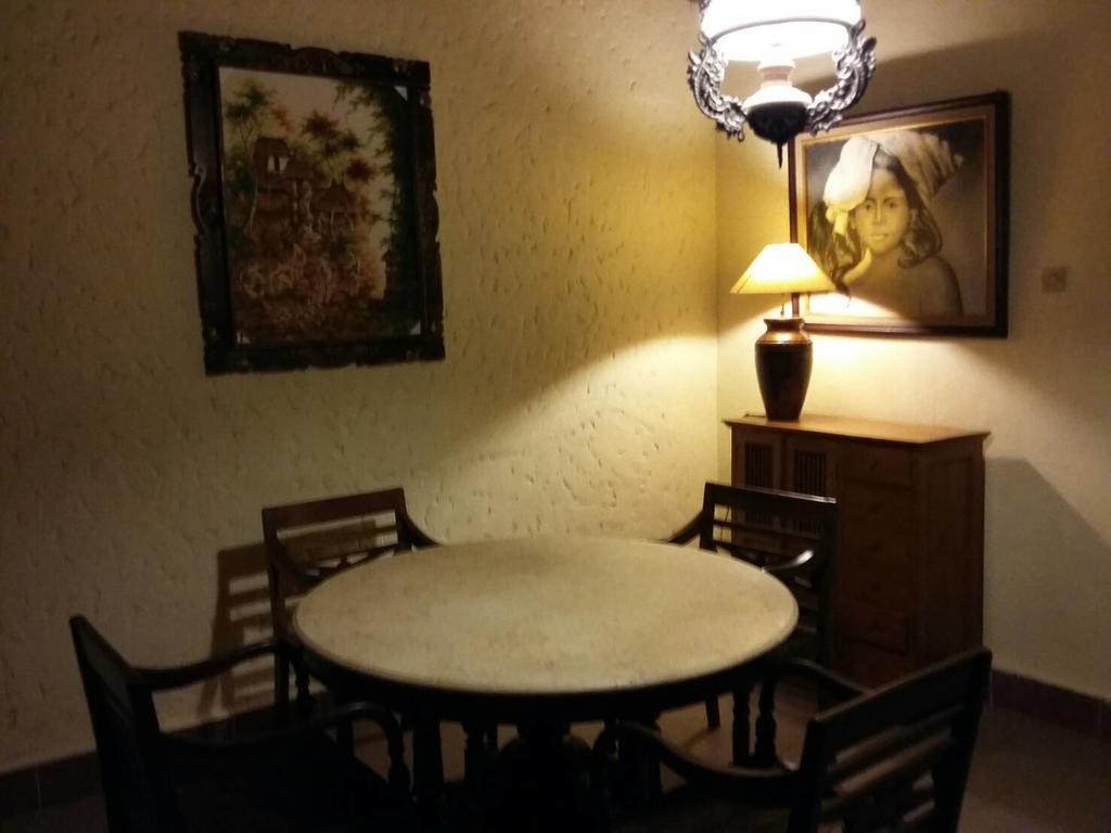 Puri Kutat Lestari Hotel Sanur  Bagian luar foto