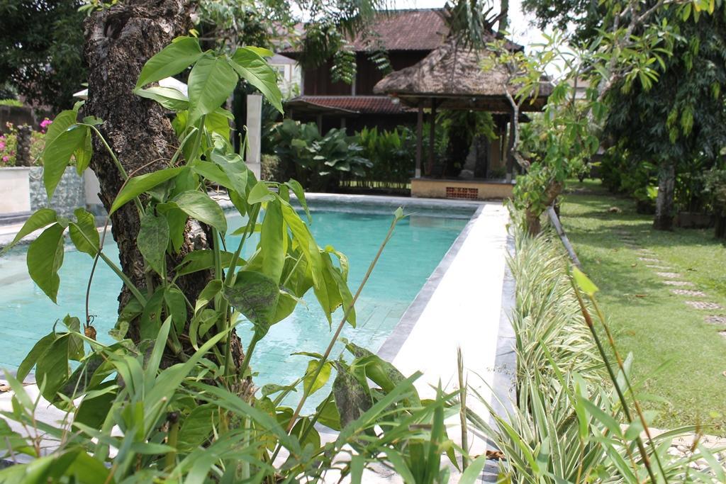 Puri Kutat Lestari Hotel Sanur  Bagian luar foto