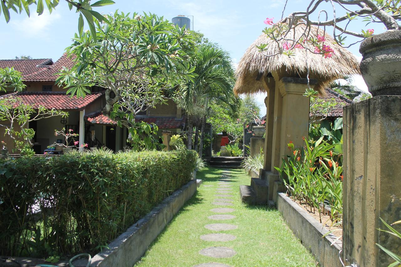 Puri Kutat Lestari Hotel Sanur  Bagian luar foto