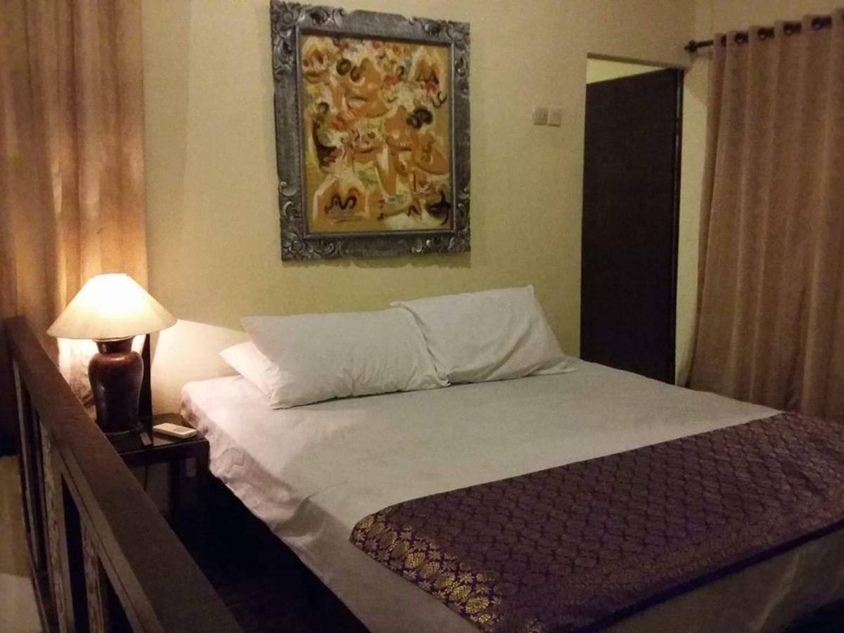 Puri Kutat Lestari Hotel Sanur  Bagian luar foto